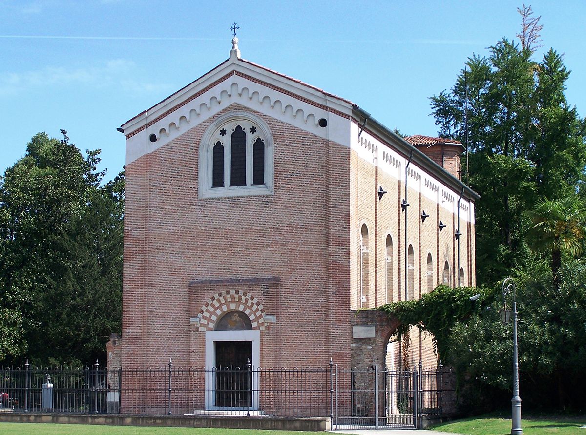 <p>Arena (Scrovengni) Chapel, including Lamentation</p><ul><li><p>Padus, Italy.</p></li><li><p>Unknown architect; Giotto di Bonde (artist).</p></li><li><p>Chapel: c. 1303 C.E.; Fresco: c. 1305. Brick (architecture) and fresco</p></li></ul><p>Giotto painted his artwork on the walls and ceiling of the Chapel using the fresco method in which water based colors are painted onto wet plaster. Painting onto wet plaster allows the paint to be infused into the plaster creating a very durable artwork. However, since the painter must stop when the plaster dries it requires the artist to work quickly and flawlessly</p>