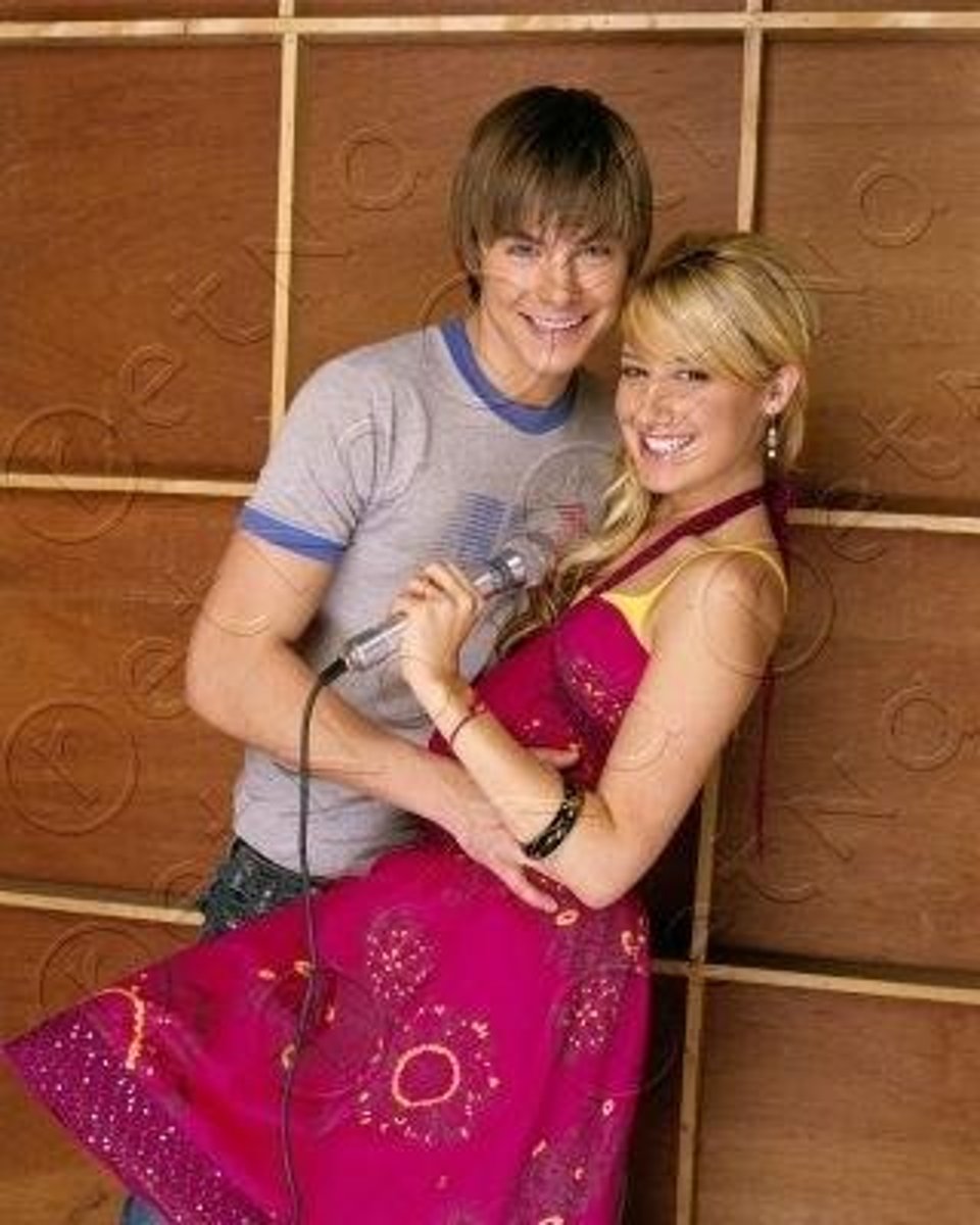 <p>couple; partner</p>