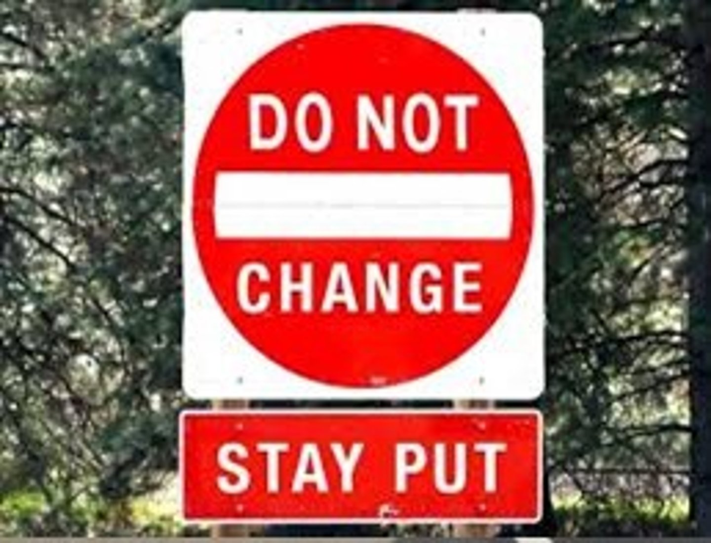 <p>the situation as it is now, or as it was before a recent change</p><p>hiện trạng</p>