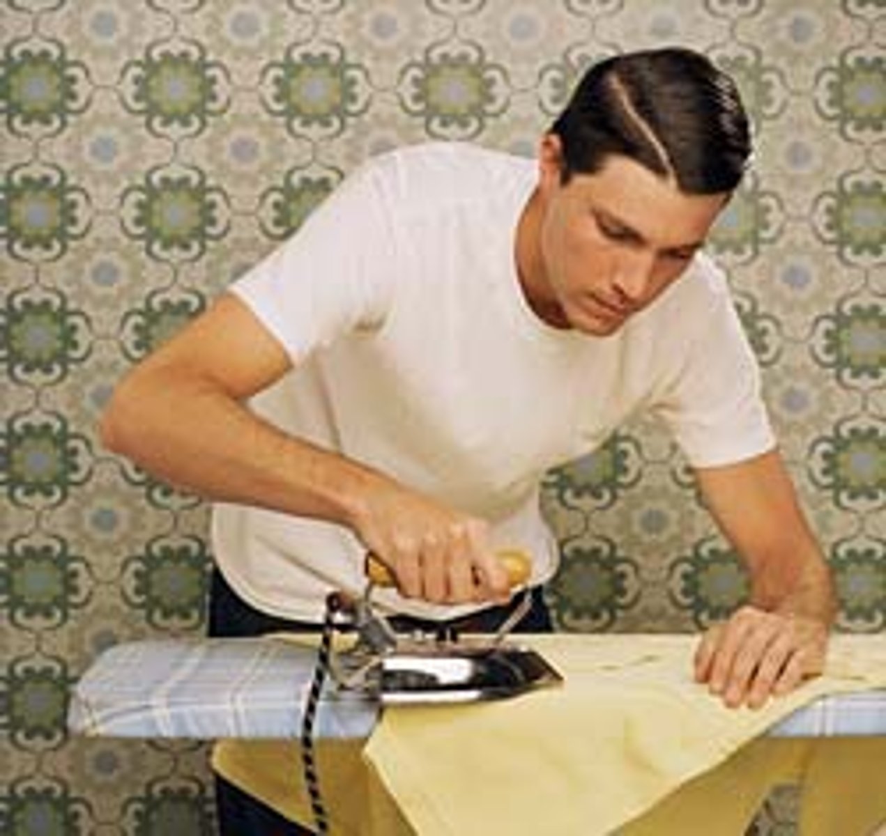 <p>to iron</p>