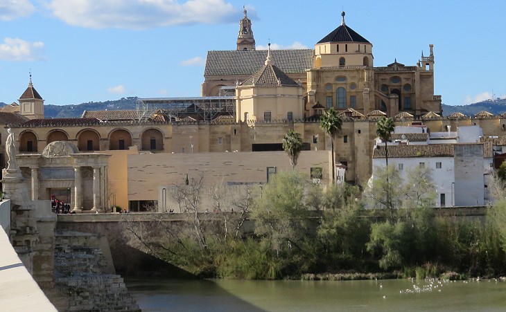 <p><span style="background-color: transparent;">Great Mosque, Cordoba, Spain (8<sup>th </sup>- 10<sup>th</sup> centuries CE)</span></p><p><span style="background-color: transparent;">Architects </span><span style="font-family: Calibri; font-size: 21.6px; color: rgb(255, 255, 255);">Anthemius of Tralles and Isidore of Miletus</span></p>