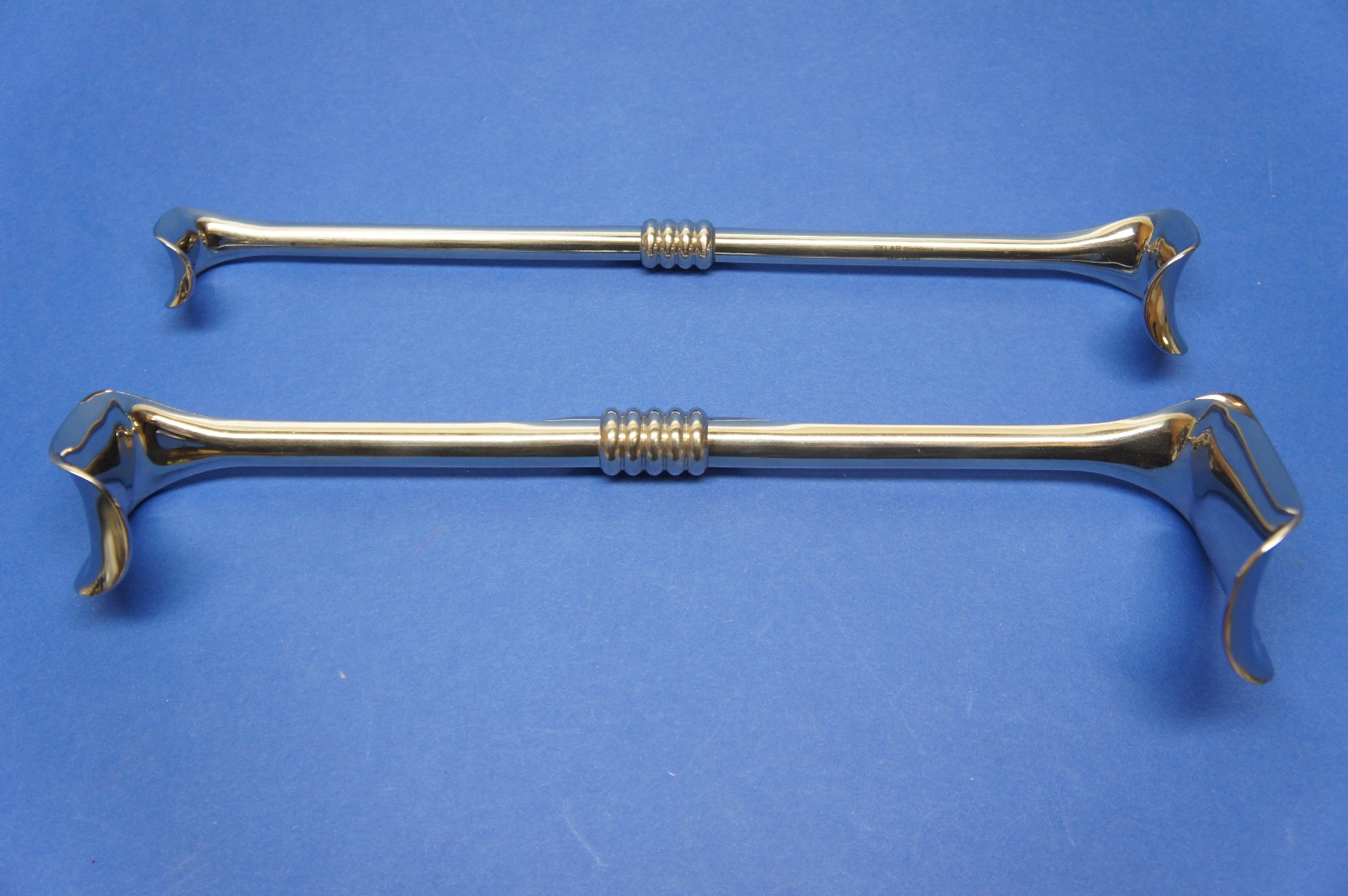 <p>Richardson Eastman retractor </p>