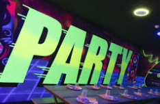 <p><span>There is a real </span><strong><em>… </em></strong><span>about disco clubs in any city</span><br><br><span>[[<em><u>excitement and energy, noise</u></em>]</span></p>