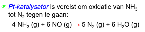 <p>Om de oxidatie van NH3 tot N2 tegen te gaan</p>