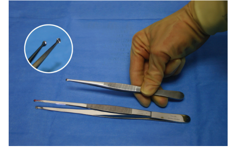 <p>Nickname: Thin Russians </p><p>Use: Provides firm grasp for lighter tissue</p><p>Features: Serrated handles, atraumatic, cupped fanlike serrations at teeth</p>