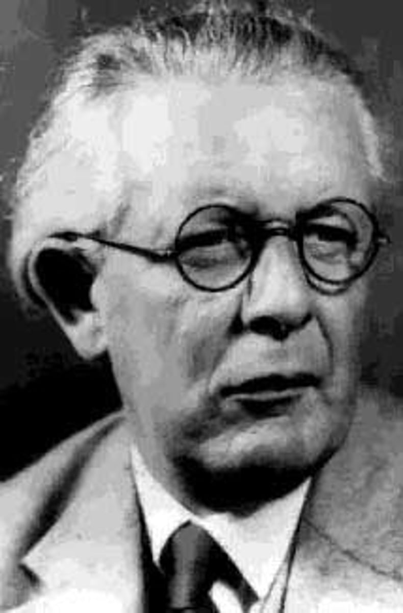 <p>1896-1980; Field: cognition; Contributions: created a 4-stage theory of cognitive development, said that two basic processes work in tandem to achieve cognitive growth (assimilation and accommodation)</p>