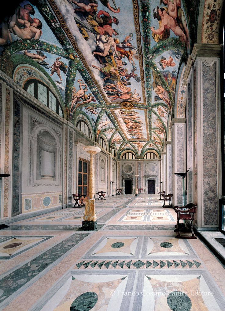 <p>Logia de Psyche</p><p>1518</p><p>Fresco</p><p>Villa Farnesina, Rome</p>