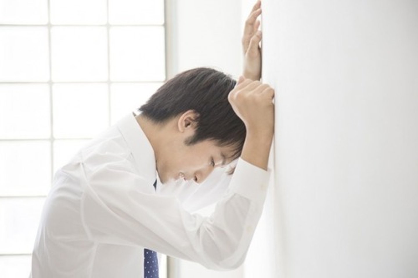 <p>こうかい【HẬU HỐI】</p><p>sự ăn ăn, hối hận</p>