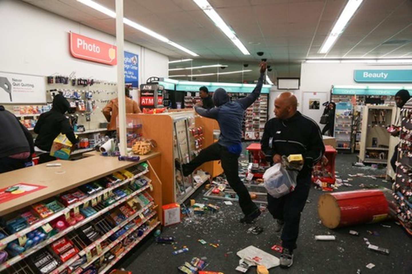 <p>Violence and widespread looting</p>
