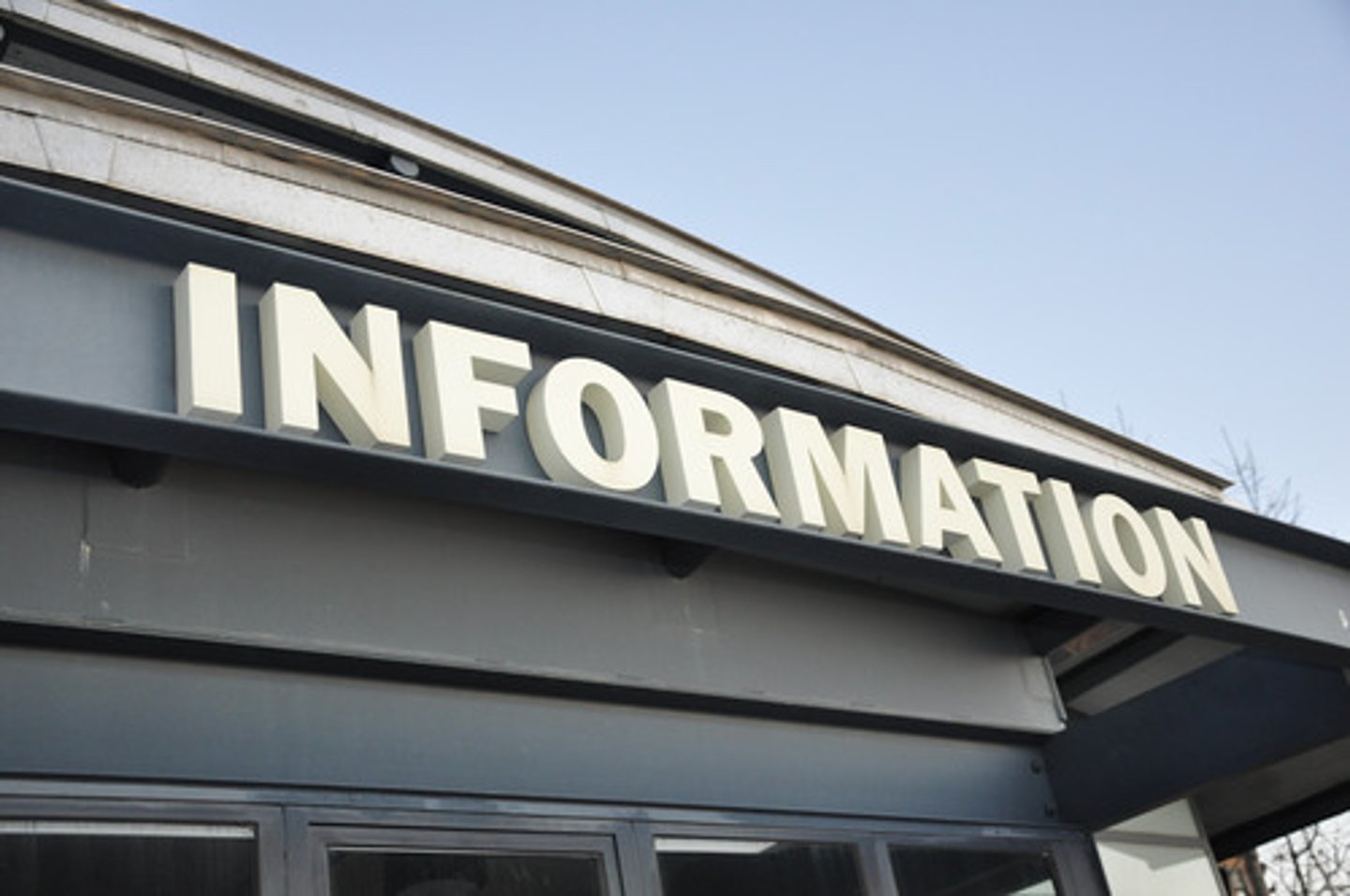 <p>дані, інформація</p>