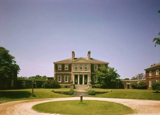 <p>Mount Airy Plantation</p>