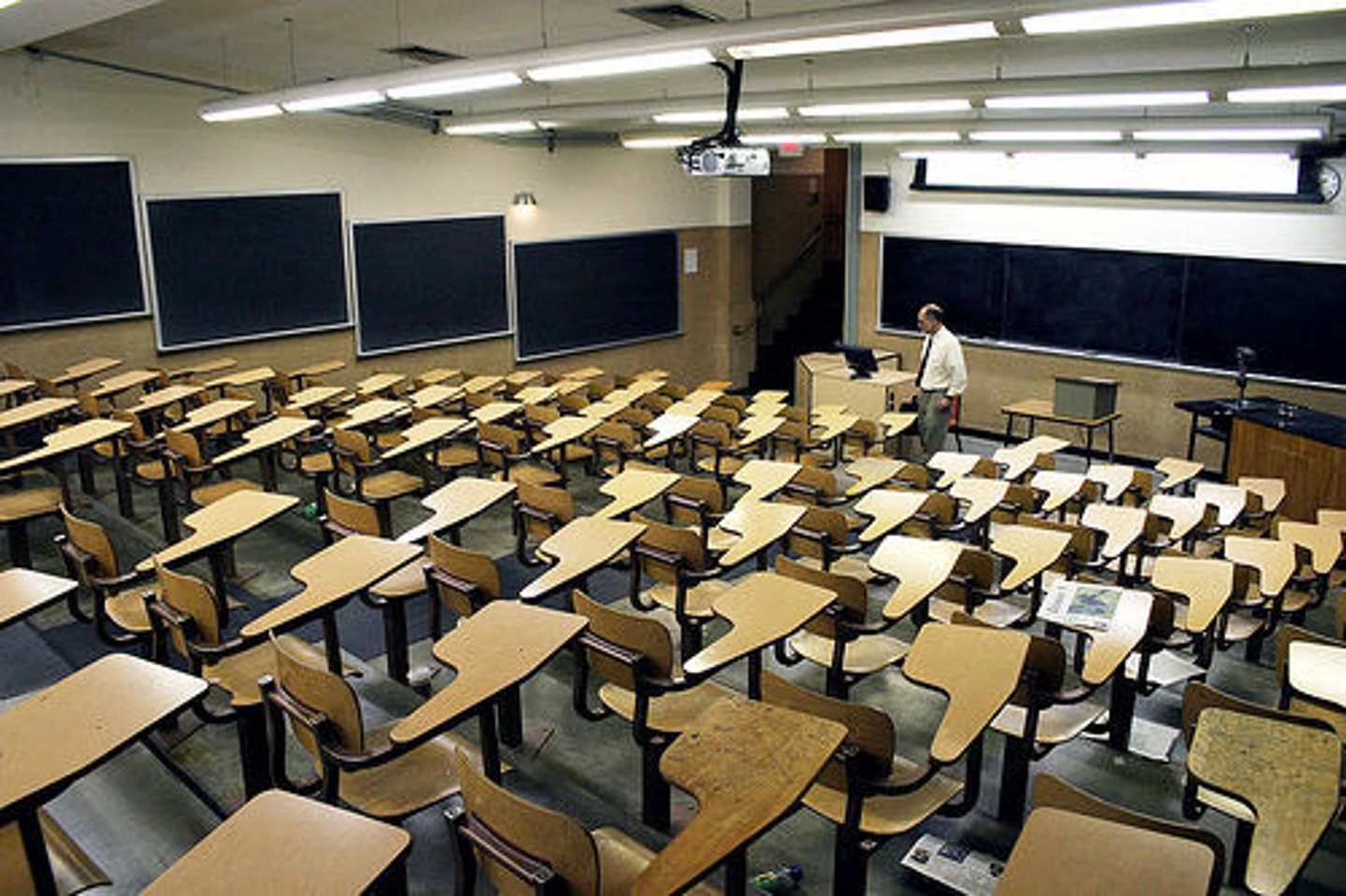<p>course, class</p>