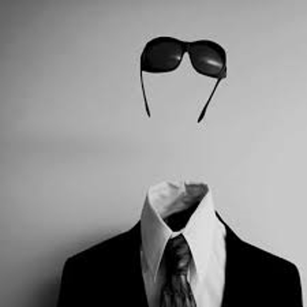 <p>v., to disappear</p>