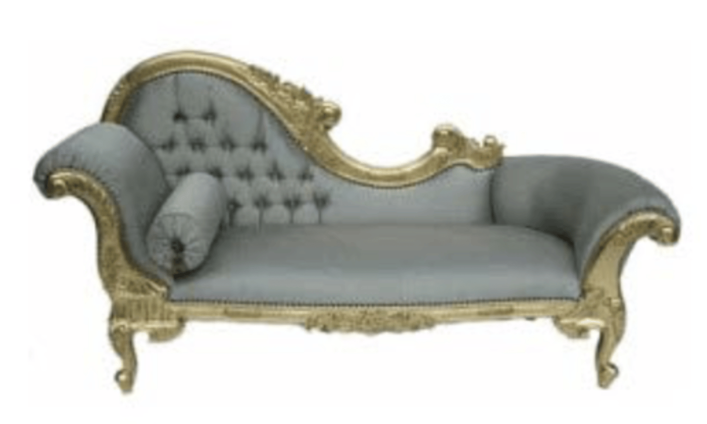 <p>- long reclining chair</p>