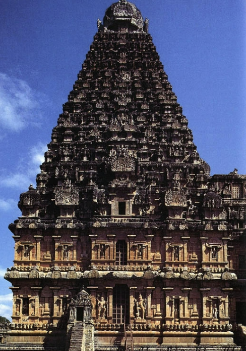 <p>Brihadeshvara Temple</p>