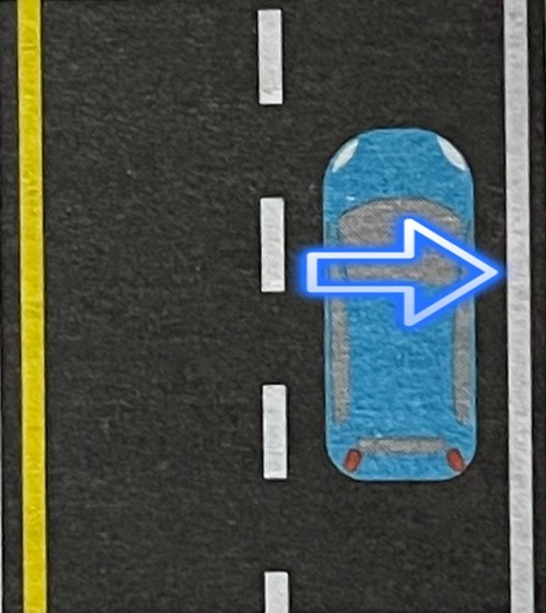 <p>Marks the right edge of the roadway</p>