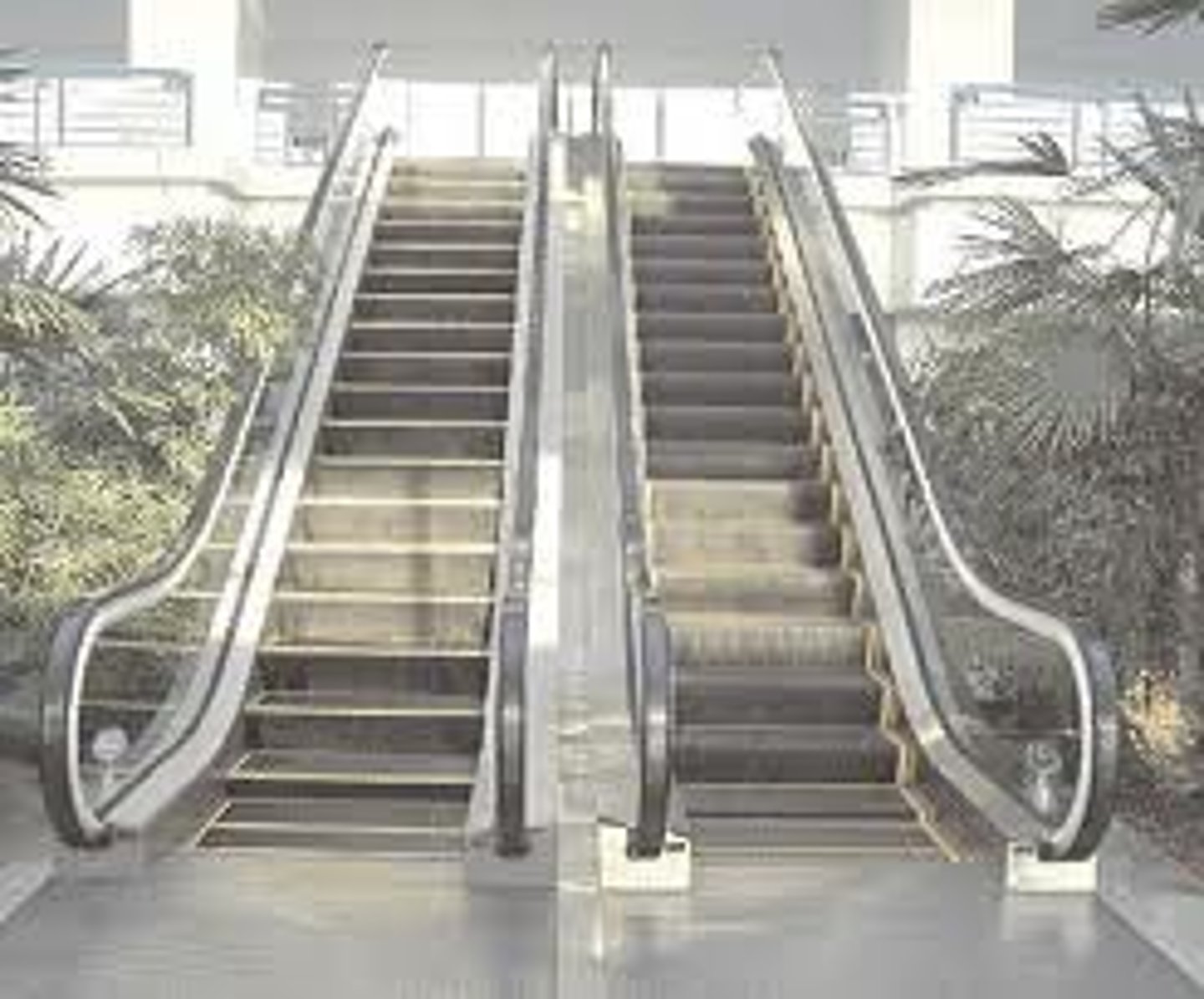 <p>escalator</p>