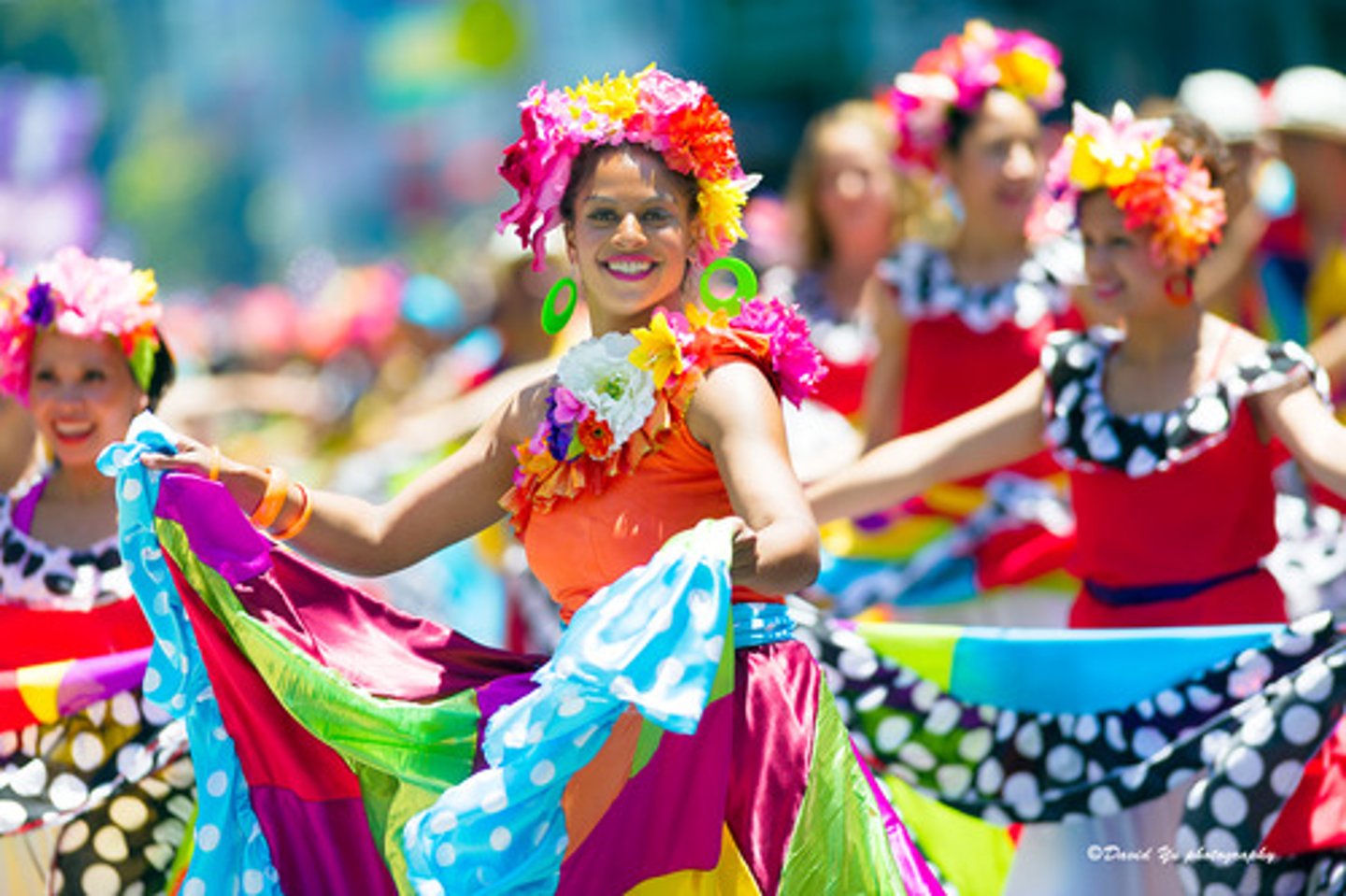 <p>el desfile</p>