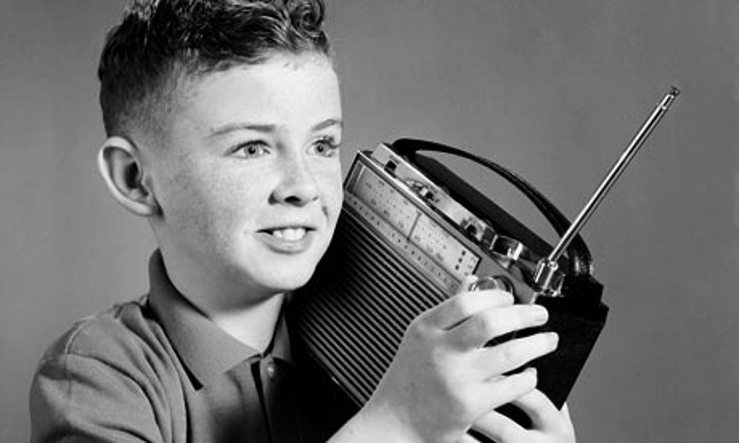 <p>to listen to the radio / music</p>