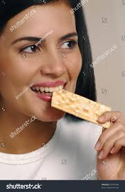 <p>cracker</p>