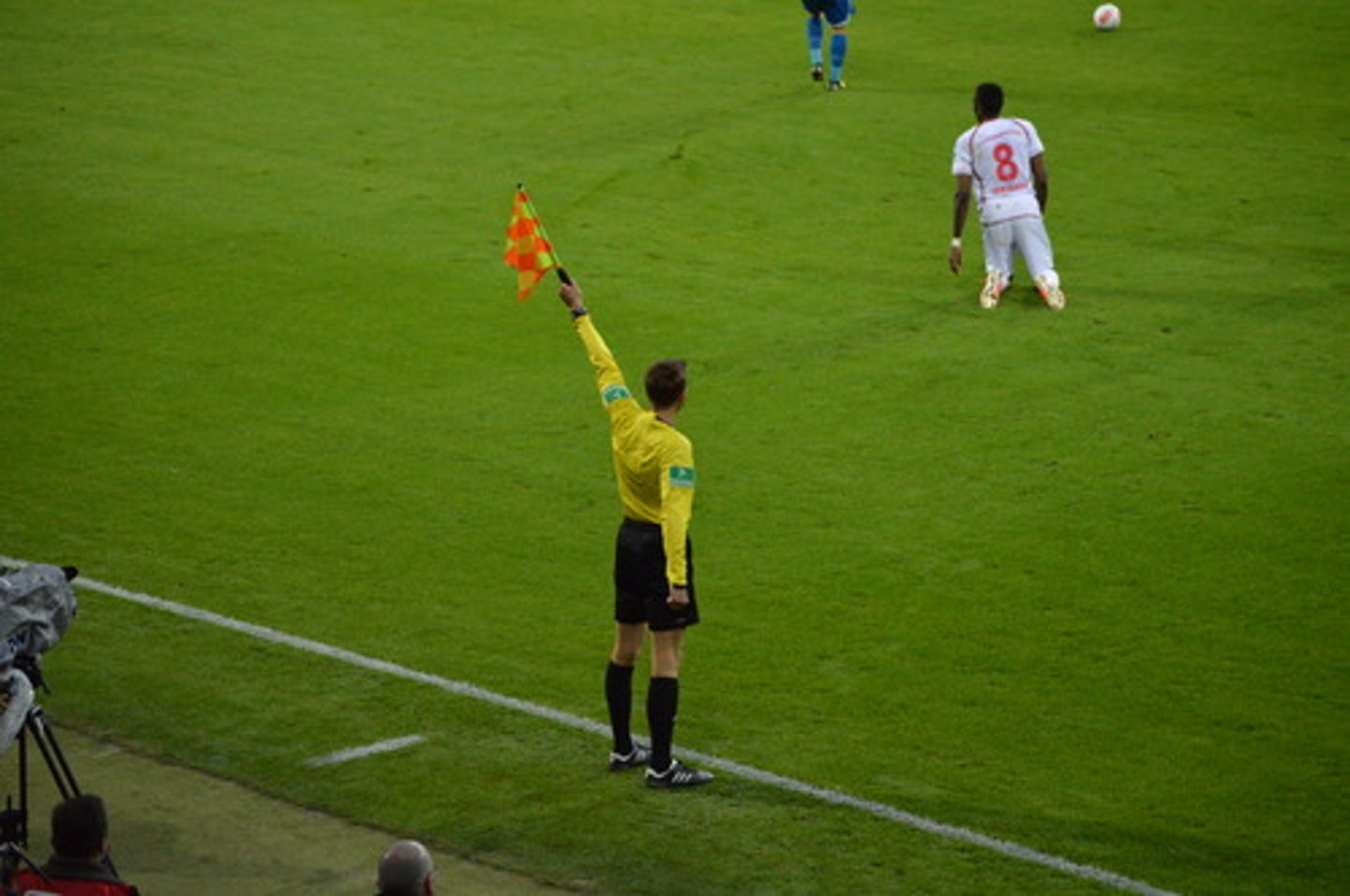 <p>to decide</p>