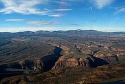 <p>Plateaus&nbsp;</p>
