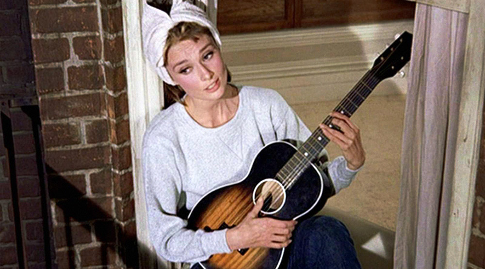 <p class="p1"><strong>Playing musical instruments can be fun and interesting.</strong></p>