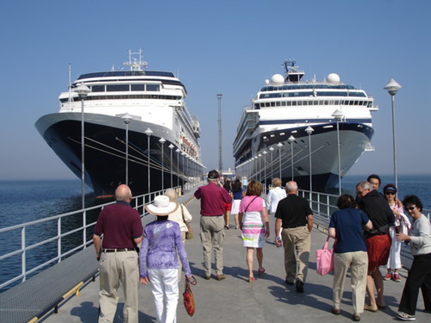 <p>cruise</p>