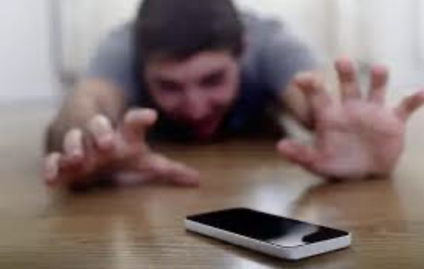 <p>la nomofobia</p><p></p>