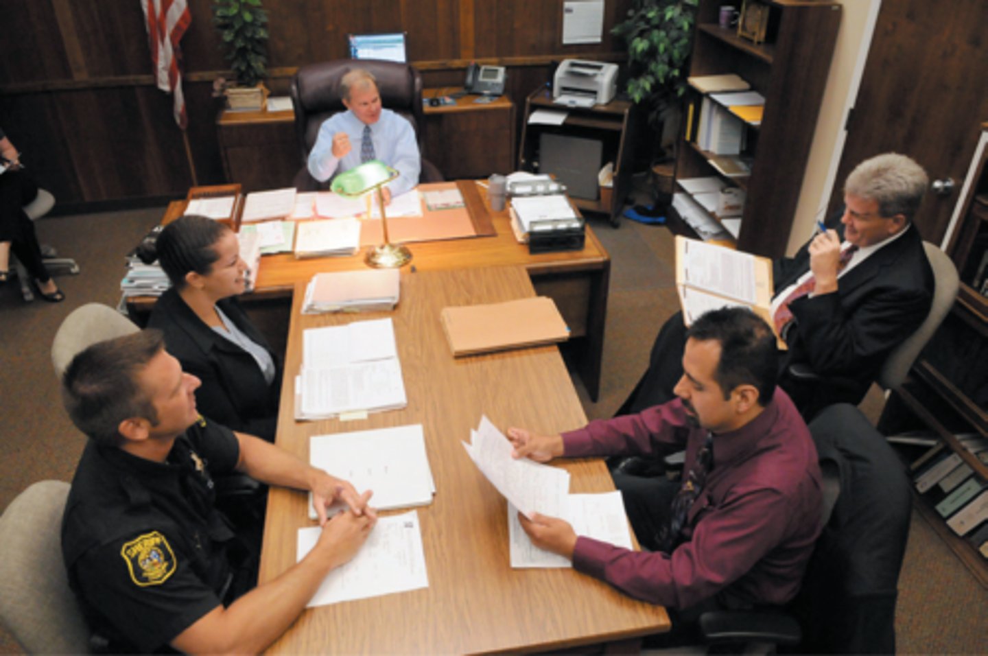 <p>a plan setting out the residential, educational, and treatment arrangements (e.g., provide clothes, find housing, and select treatment options) once the accused is in</p><p>the community</p>