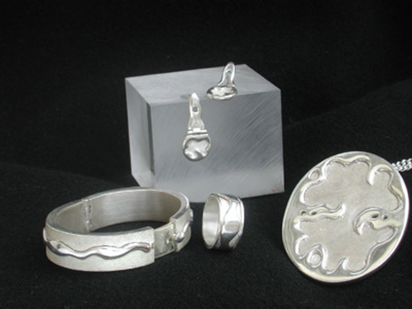 <p>silver</p>