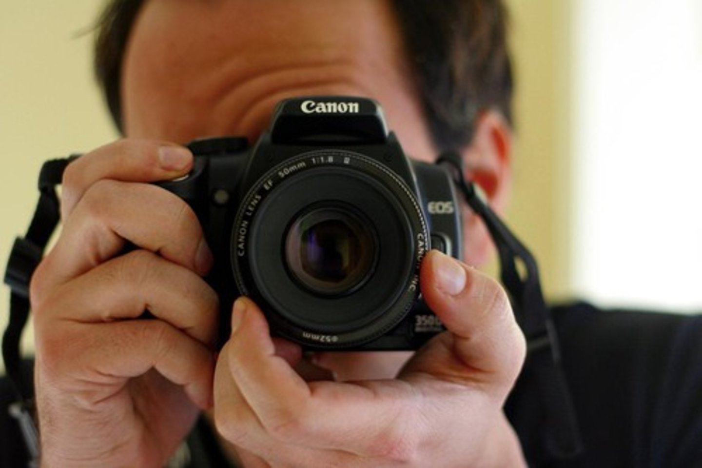 <p>photographer</p>