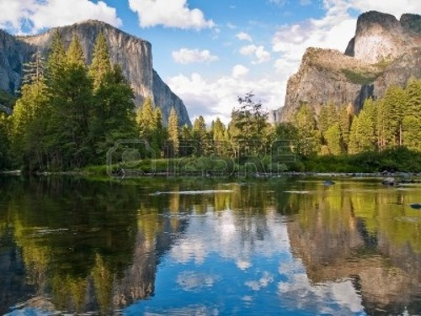 <p>magnificent, marvelous, splendid, wonderful, marvellous</p>