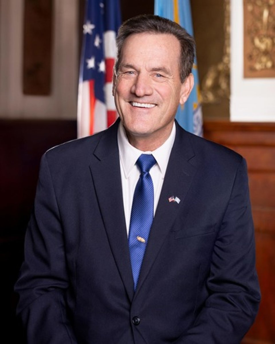<p>Gov. Larry Rhoden (R)</p>