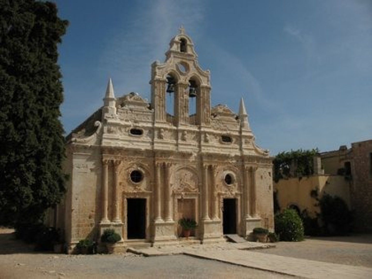 <p>A religious community where monks or nuns live apart from secular society under shared vows and a regulated spiritual routine.</p>