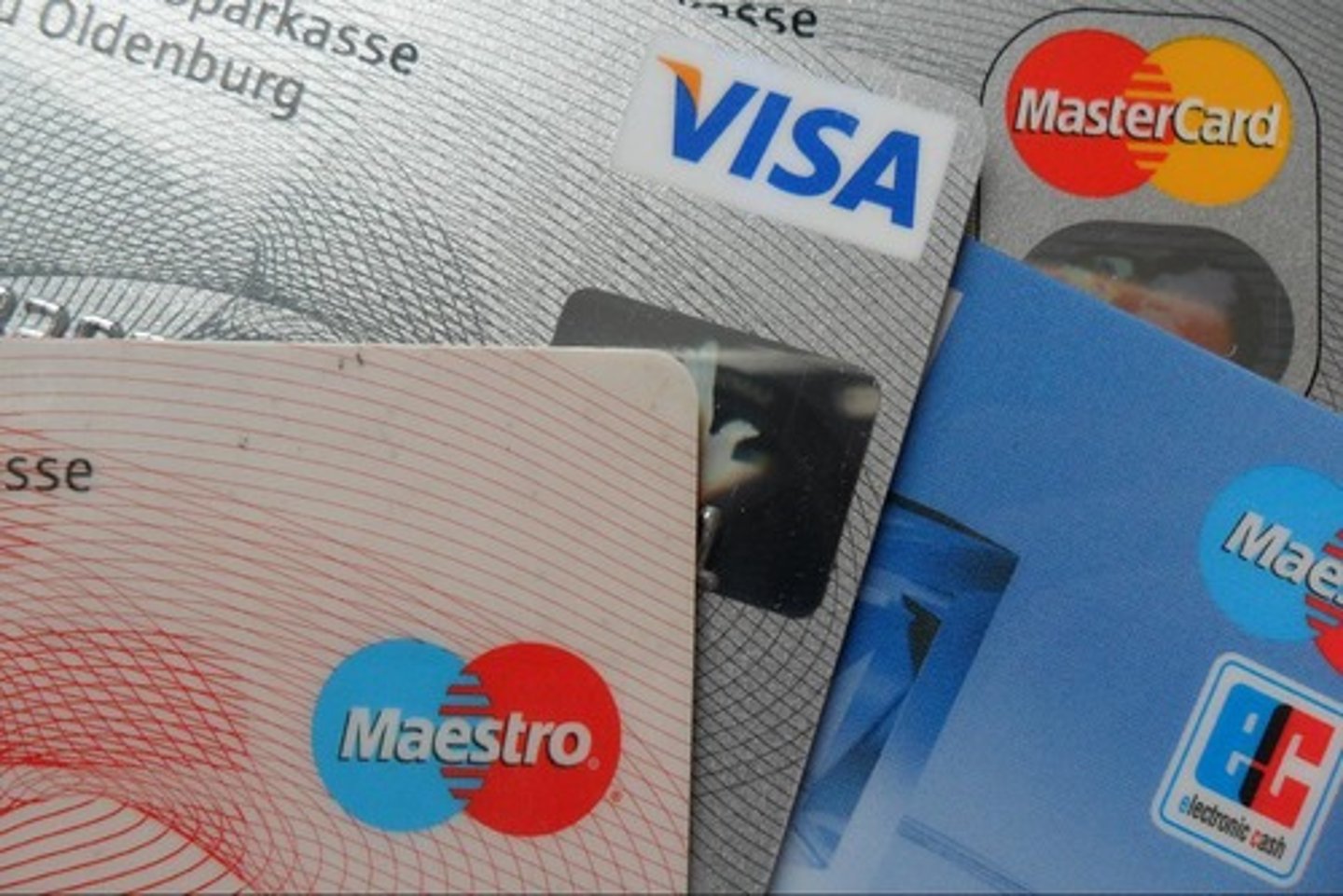 <p>credit card</p>