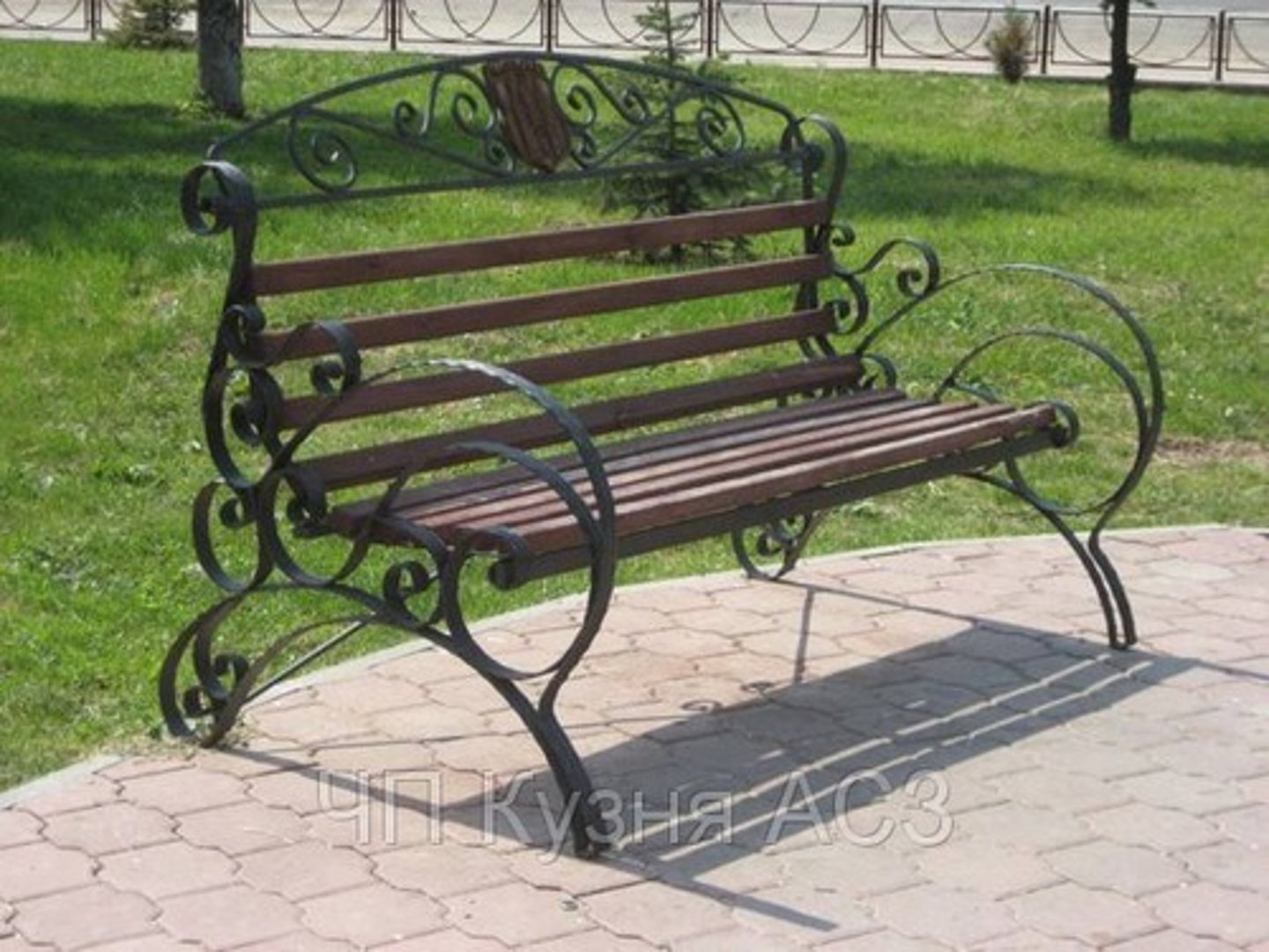 <p>BENKO</p>