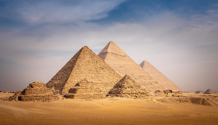 <p>Pyramids on the Giza Plateau</p>