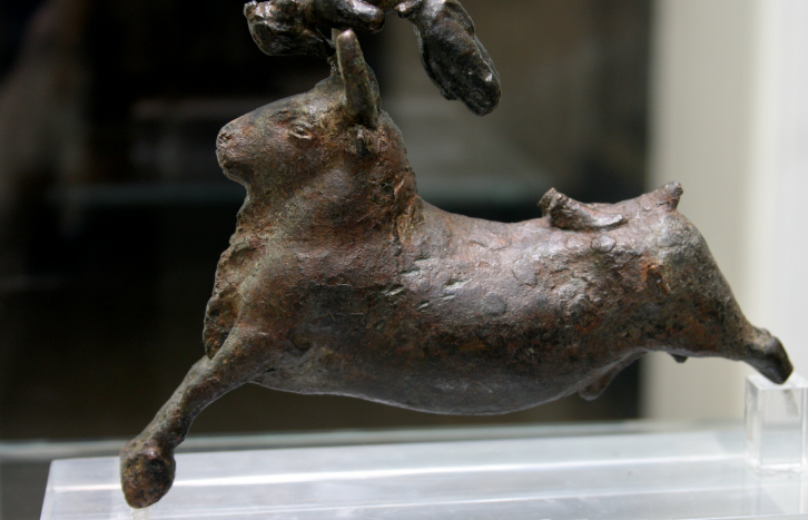 <p>Name, Place, Date, Importance?</p>