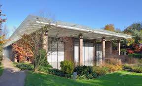 <p>Renzo Piano</p>