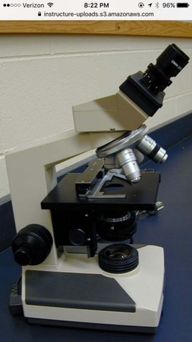 <p>Microscope having one eyepiece, so that the object can be viewed.</p>