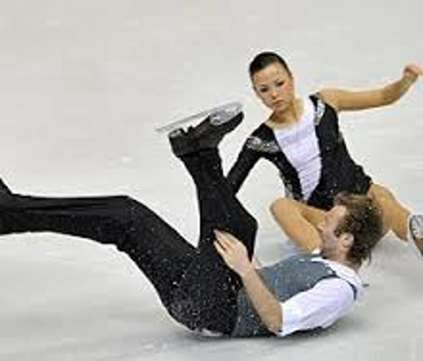 <p>they fell</p>
