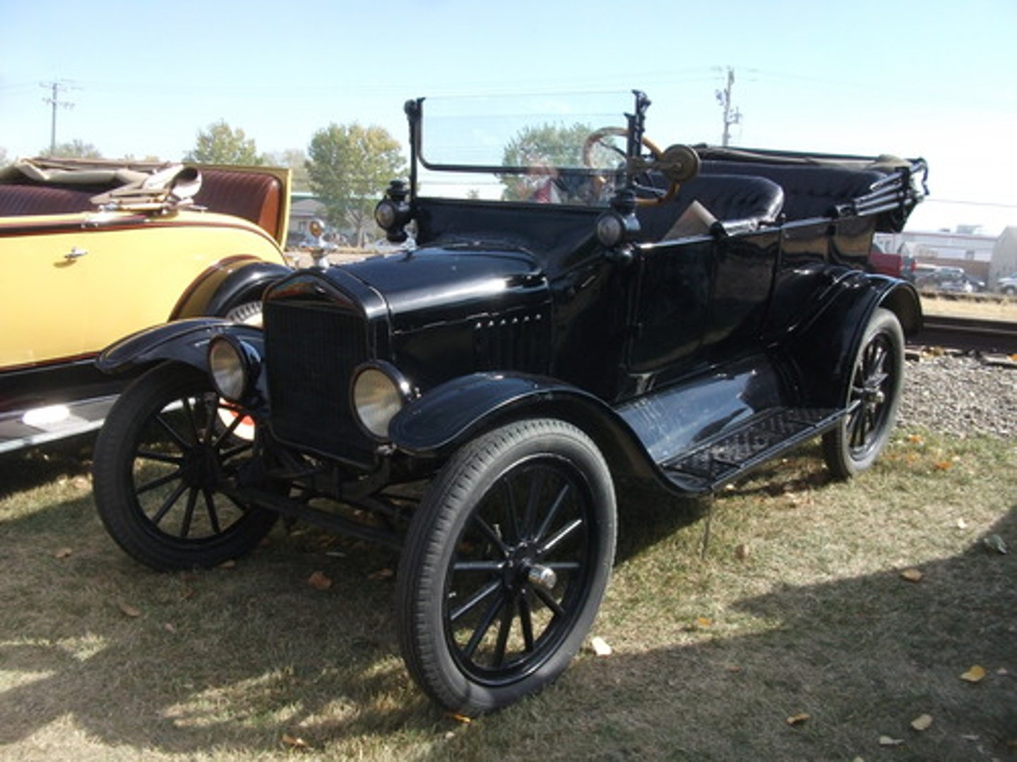 <p>The first automobile affordable enough for</p><p>a mass market; produced by American industrialist</p><p>Henry Ford.</p>