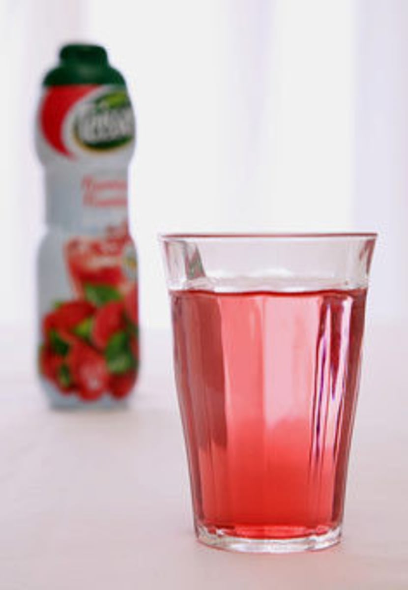 <p>pomegranate syrup</p>