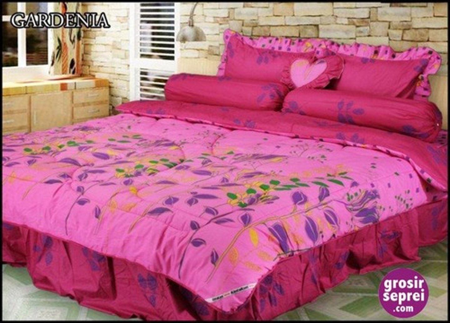 <p>comforter/bedcover</p>
