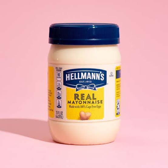 <p>The mayonnaise</p>