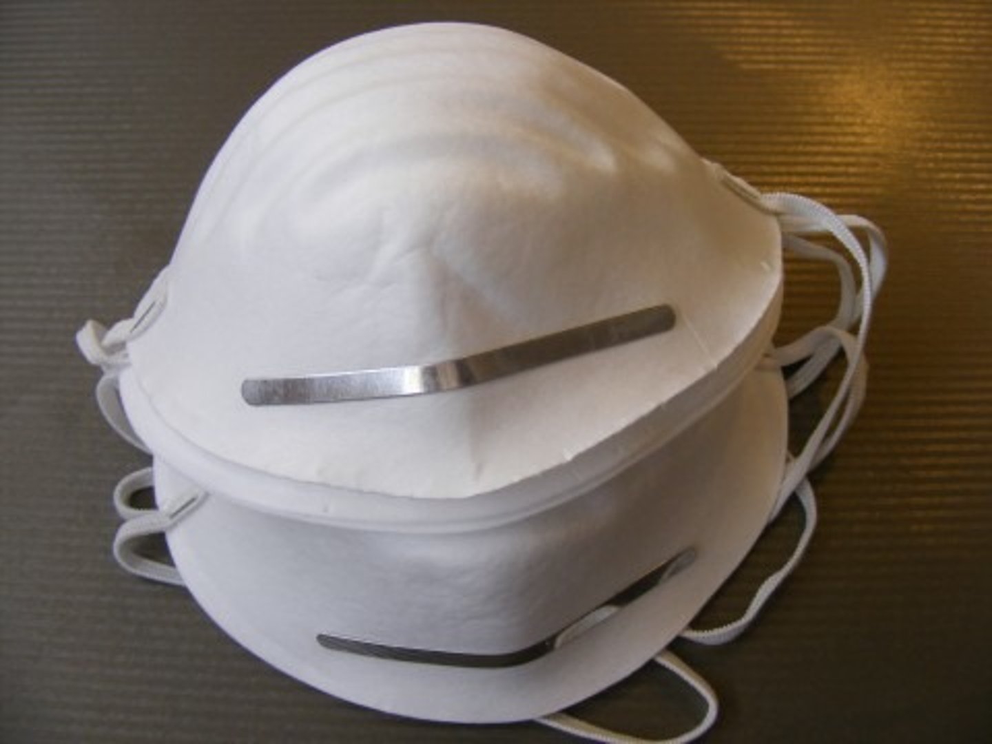 <p>mặt nạ chống bụi</p>