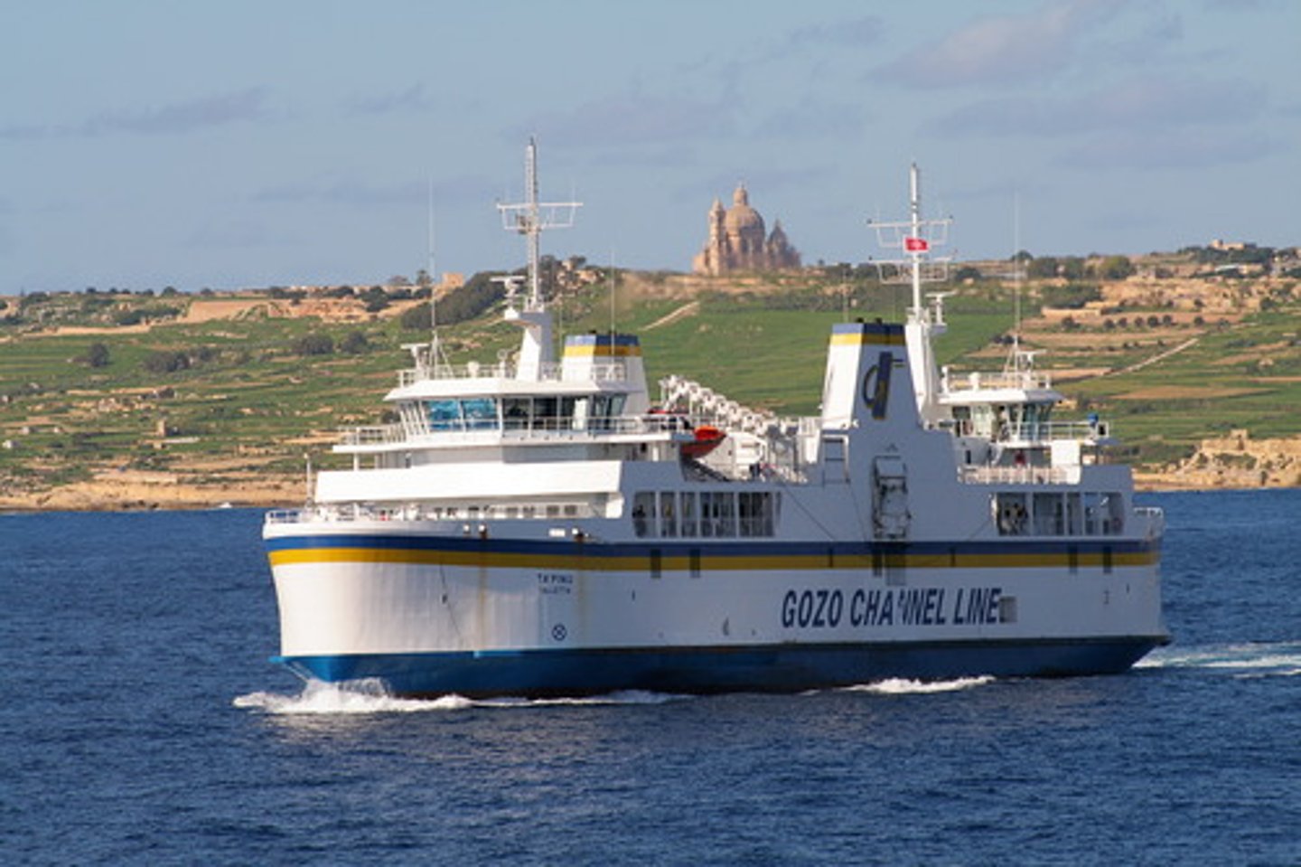 <p>ferry</p>