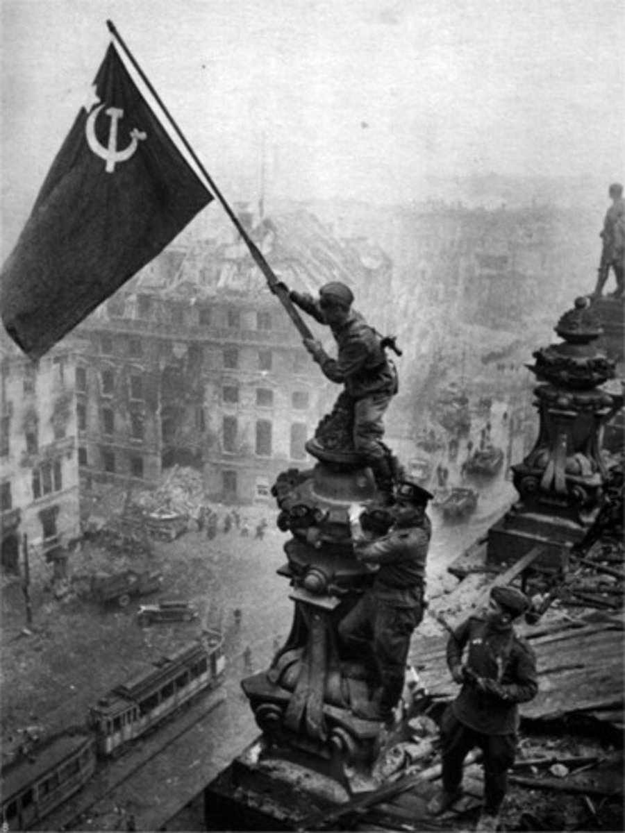 <p>Unsuccessful German attack on the city of Stalingrad during World War II from 1942 to 1943, that was the furthest extent of German advance into the Soviet Union.</p>