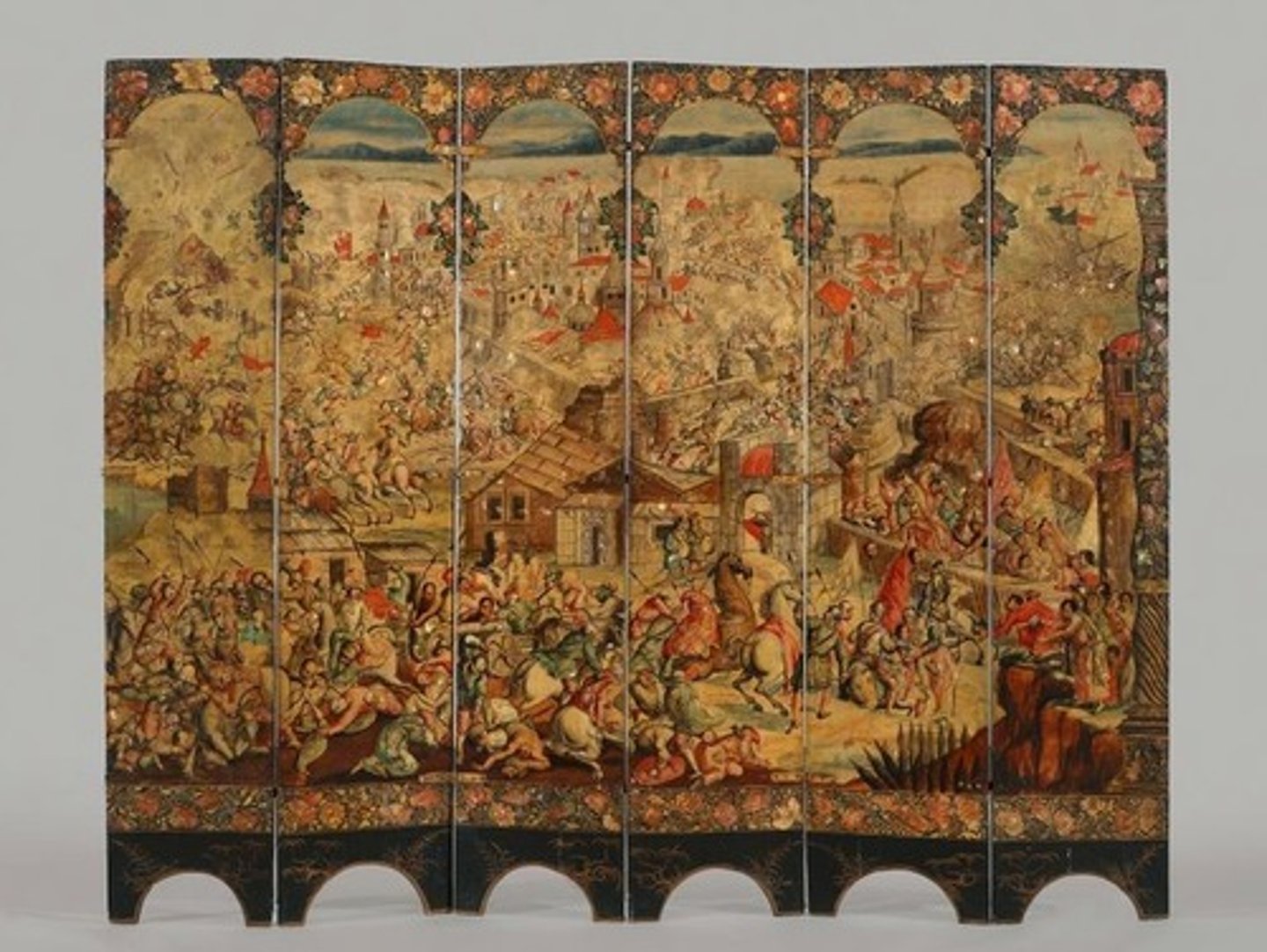 <p>Screen with the Siege of Belgrade and Hunting Scenes</p>